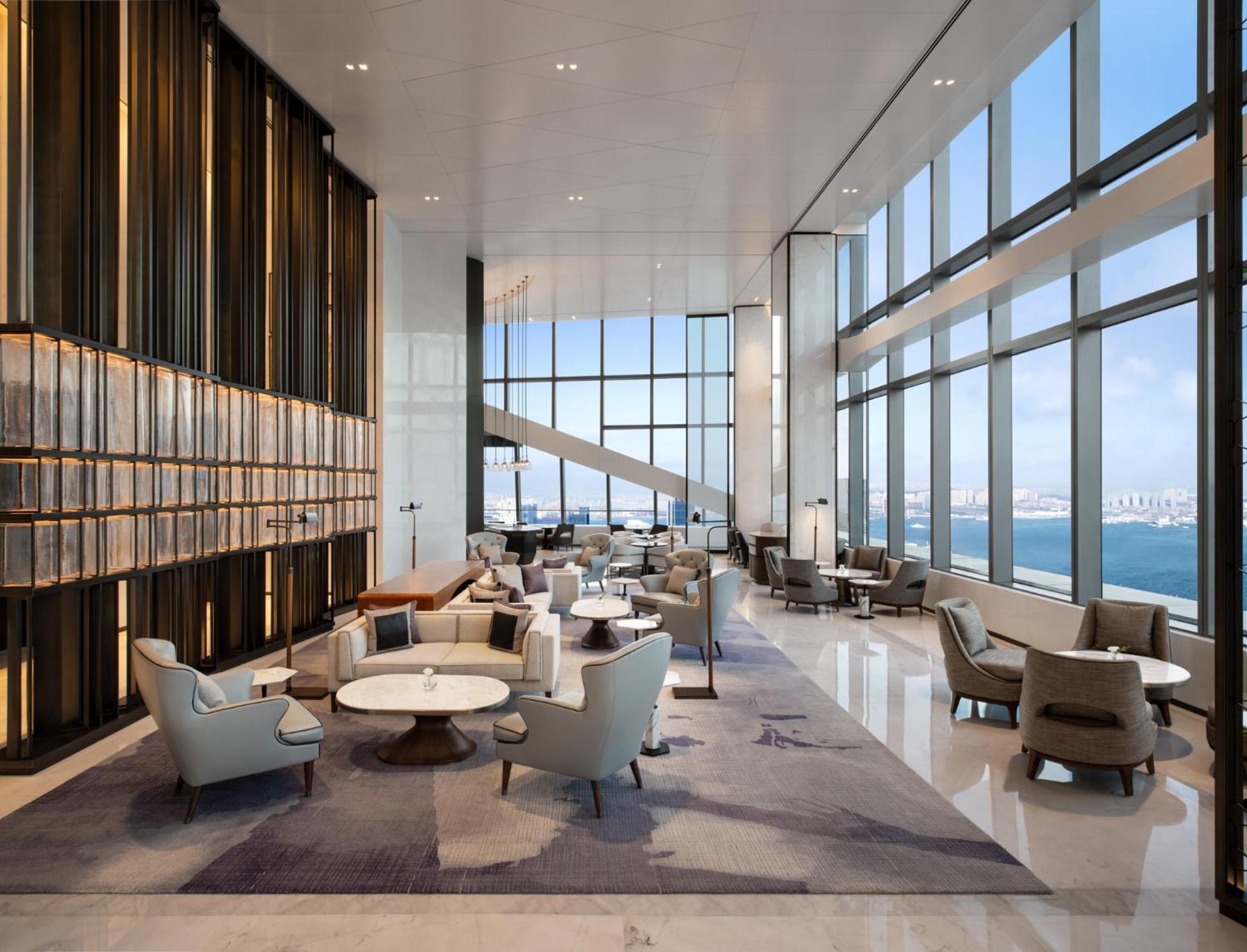 Four Seasons Hotel Далиен Екстериор снимка